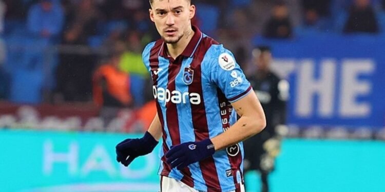 Trabzonspor’da Ernest Muçi pazarlığı