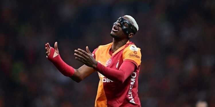Victor Osimhen, Abdullah Yiğiter’e zaman geçirdiği gerekçesiyle tepki gösterdi