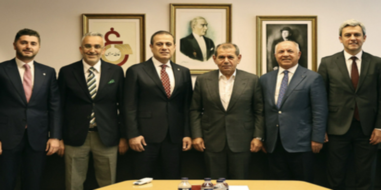 1905 GSYİAD’dan Galatasaray Kulübü Başkanı Dursun Özbek’e ziyaret