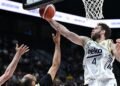 Anadolu Efes’i uzatmalarda mağlup eden Fenerbahçe Beko finalde!