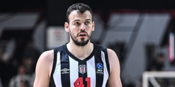 Beşiktaş GAİN’de Ante Zizic ameliyat edilecek
