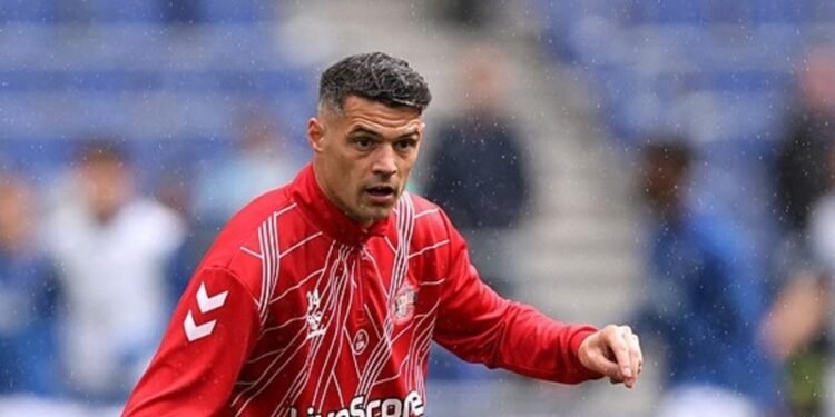 Beşiktaş yeni orta sahasını Premier Lig’de buldu! İtaliano’dan transfere onay