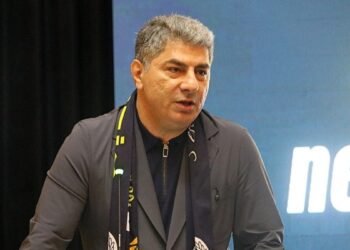 Fenerbahçe Başkan Adayı Hakan Safi kongre üyeleriyle bir araya geldi