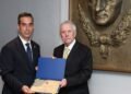 Fenerbahçe Başkanı Aziz Yıldırım ve yönetim kurulu üyeleri mazbatalarını aldı