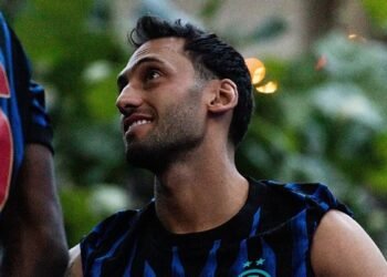 Fenerbahçe ile anlaşan Hakan Çalhanoğlu’ndan olay hareket! Milli maç sonrası…