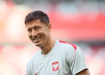Fenerbahçe istiyordu! Lewandowski imzayı atıyor
