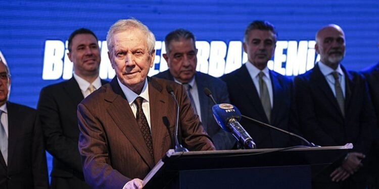 Fenerbahçe yönetiminde görev dağılımı belli oldu!