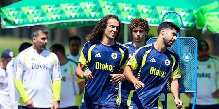 Fenerbahçe’de yeni sezon hazırlıkları sürüyor!