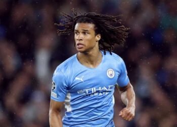 Fenerbahçe’den transferde Nathan Ake bombası!