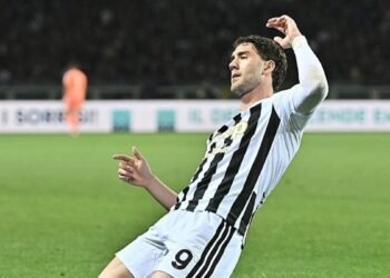 Fenerbahçe’den Vlahovic hamlesi! Transferde Tadic detayı