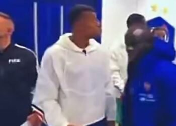 Fenerbahçe’nin yıldızı Kante’den Mbappe’ye olay hareket! Herkes bunu konuşuyor