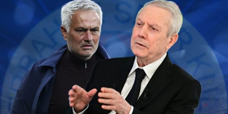 Jose Mourinho’dan Aziz Yıldırım’a sürpriz telefon!