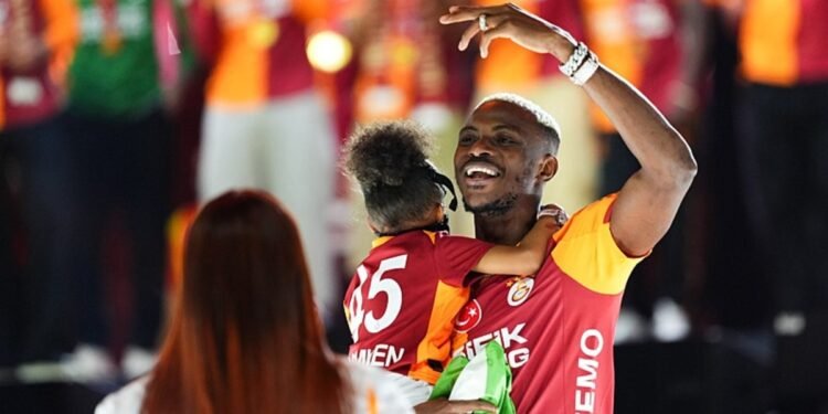 Osimhen için rekor teklif! Türk futbol tarihinde görülmemiş rakam