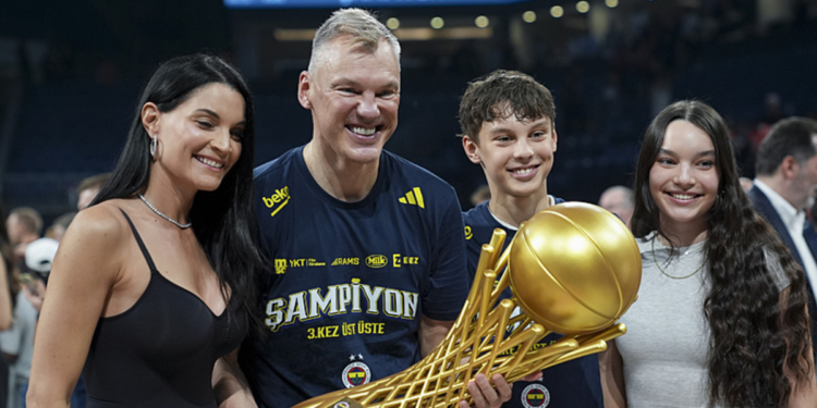 Sarunas Jasikevicius: Her ülkede bunlar olmuyor