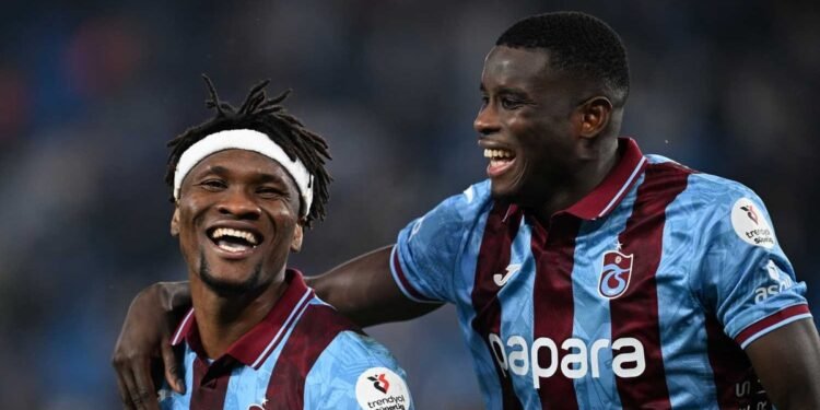 Trabzonspor’un yıldızına transferde Fulham kancası!