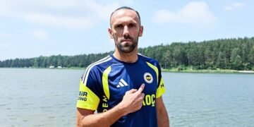 Vedat Muriqi Fenerbahçe’ye transfer sürecini anlattı