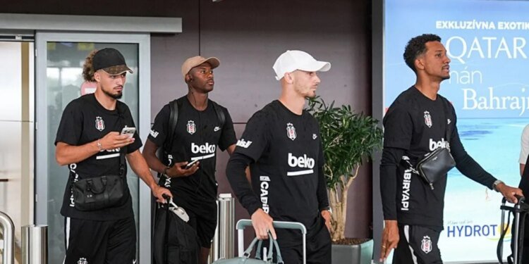 Beşiktaş kafilesi Slovakya’ya geldi