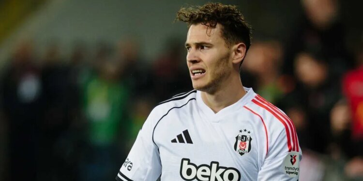 Beşiktaş Kristjan Asllani’ye veda etti!