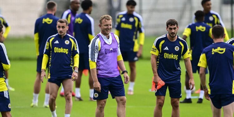 Fenerbahçe, Avusturya temsilcisi Admira Wacker karşısında