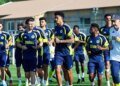 Fenerbahçe çalışmalarını sürdürdü