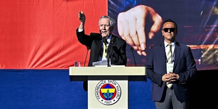 Fenerbahçe’de tarihi forvet operasyonu! İşte listedeki 4 yıldız