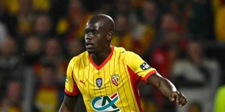 Fenerbahçe’den Malang Sarr’a dev teklif! Önerilen rakam dudak uçuklattı