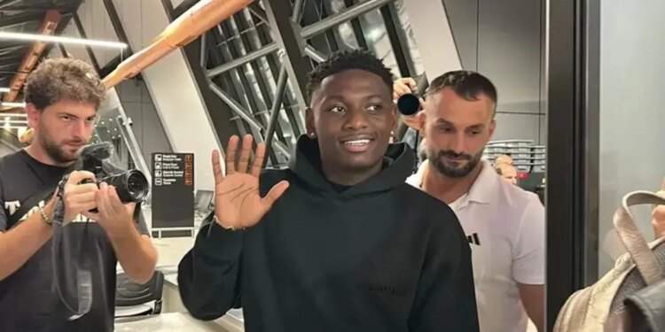 SON DAKİKA TRANSFER HABERİ: Trabzonspor’da Kazeem Olaigbe Basel’e kiralandı!