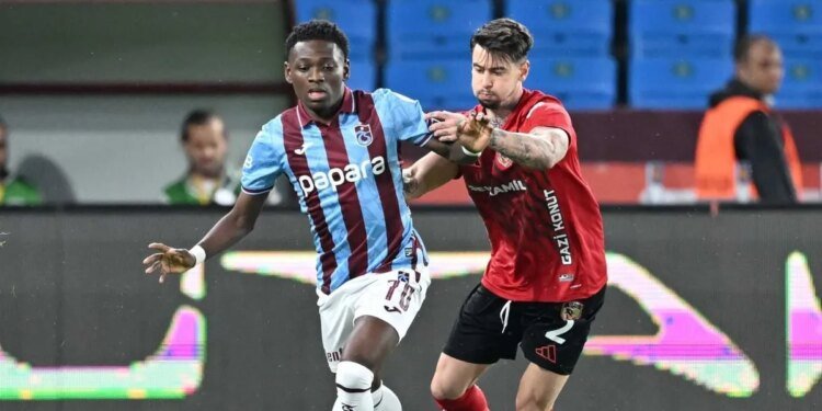 Trabzonspor’da Kazeem Olaigbe Basel’e kiralandı