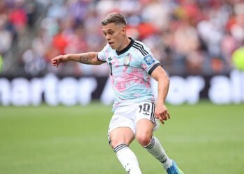 Trossard çok uçtu