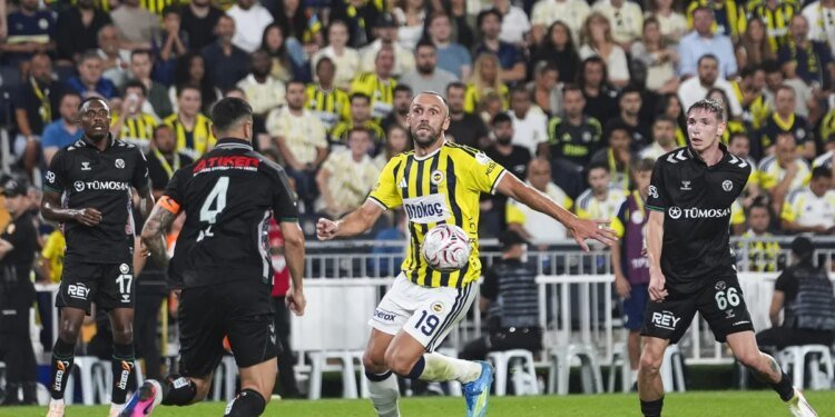 Ahmet Çakar’dan Fenerbahçe-TÜMOSAN Konyaspor maçı yorumu