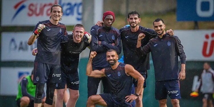 Akyazı’da tarihi kenetlenme