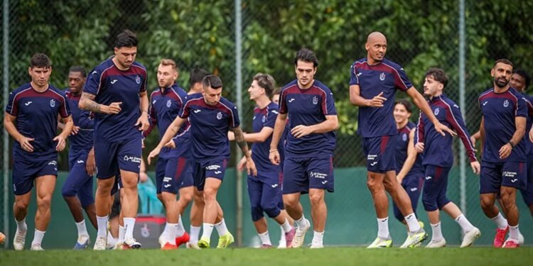 ATV’de zafer günü! İşte Trabzonspor’un Ferencvaros maçı muhtemel 11’i