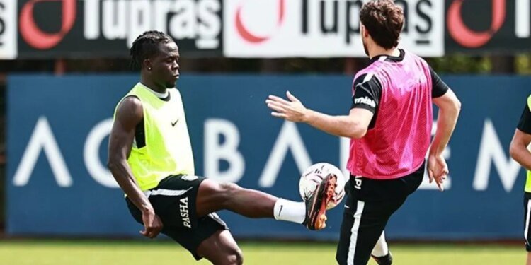 Beşiktaş, Hradec Kralove maçına hazır