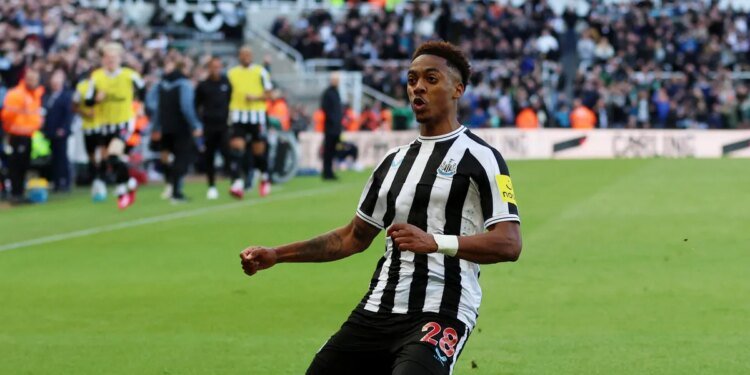 Beşiktaş’ta Joe Willock ile anlaşma sağlandı!