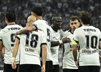 Beşiktaş’ta Vincenzo Italiano Eyüpspor maçı 11’ini belirledi!