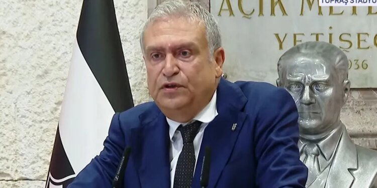 Beşiktaş’tan MHK’ye flaş çağrı! “Görevini bırakmaya davet ediyorum”
