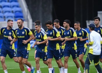 Devler Ligi aşkına
