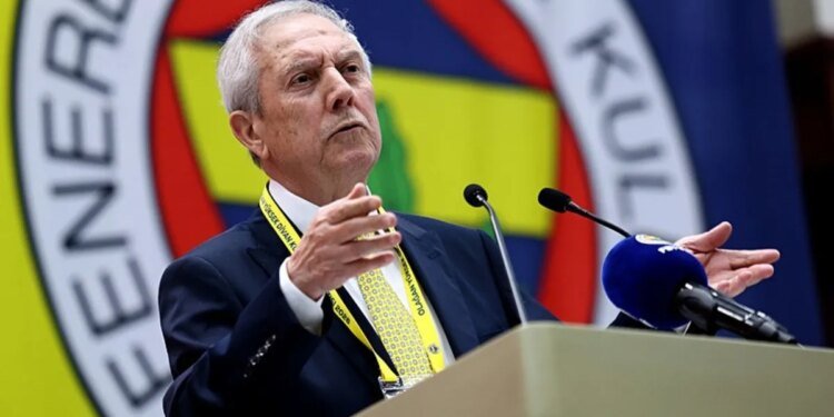 Fenerbahçe Başkanı Aziz Yıldırım, Samandıra’da futbolcularla buluştu