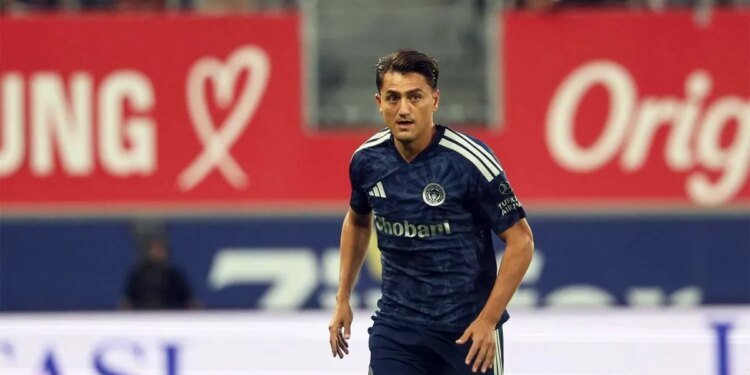 Fenerbahçe Cengiz Ünder ile yollarını ayırdı!