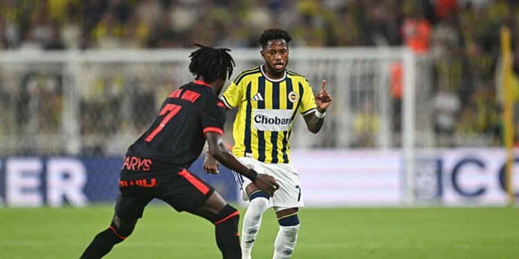 Fenerbahçe’de flaş ayrılık gelişmesi! Ülkesine dönüş hazırlıklarına başladı