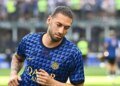 Fenerbahçe’de Hakan Çalhanoğlu sesleri! Ailesiyle İstanbul’da yaşamak istiyor