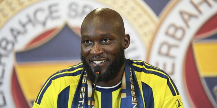 Fenerbahçe’de Romelu Lukaku UEFA listesine eklendi!