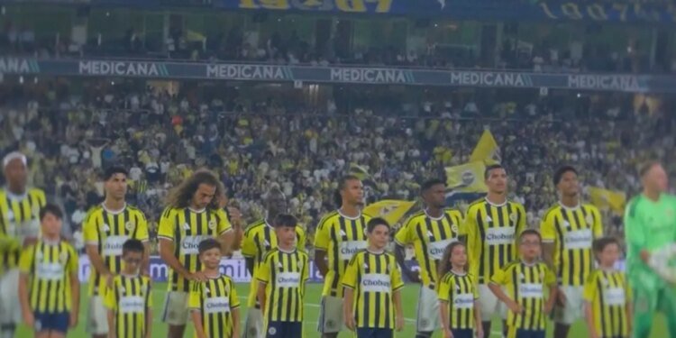 Fenerbahçe’den Lyon maçı öncesi dikkat çeken paylaşım