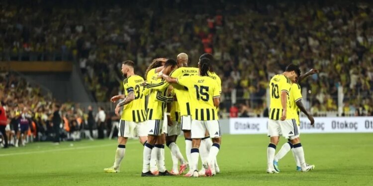 Fenerbahçe’nin Olimpik Lyon maçlarının oyuncu listesi belli oldu