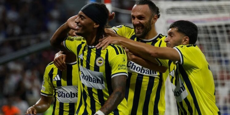 Fenerbahçe’nin Şampiyonlar Ligi bileti alması yabancı basında!