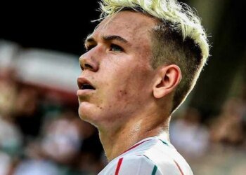 Galatasaray Aleksey Batrakov transferinde çok avantajlı!