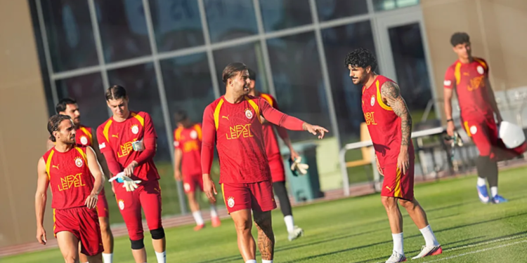 Galatasaray yeni sezon hazırlıklarını sürdürdü
