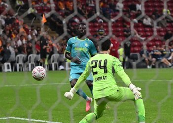 Galatasaray’dan o isim için flaş karar! Yeni sezonda takımda tutulacak
