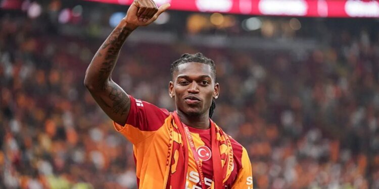 George Gardi’den flaş Leao açıklaması! “Hayali Premier Lig’de oynamaktı ama…”