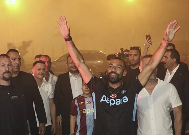 Jamie Carragher’dan Salah transferi için skandal yorum!